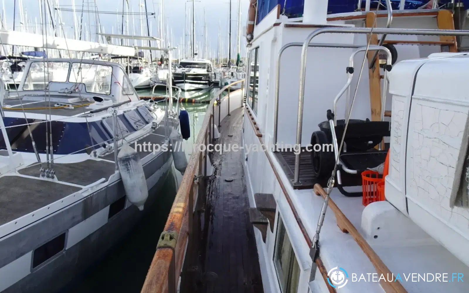 slider 6 American Marine Grand Banks 42 Classic