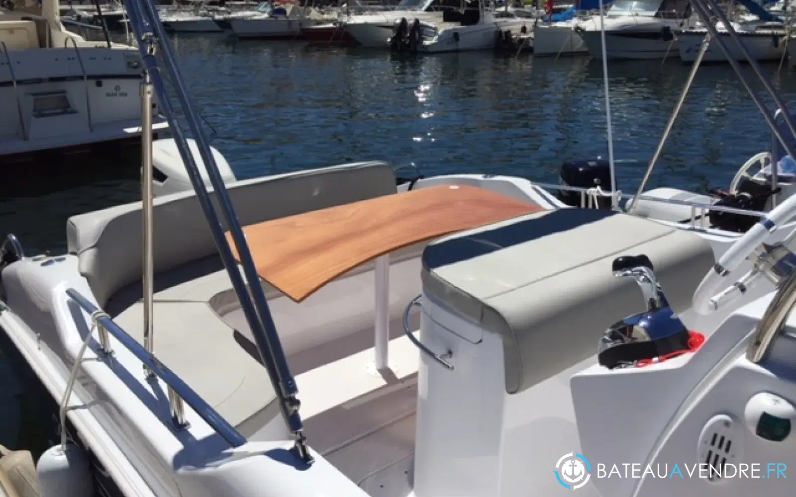 slider 11 Aquabat Sport Infinity 750 WA