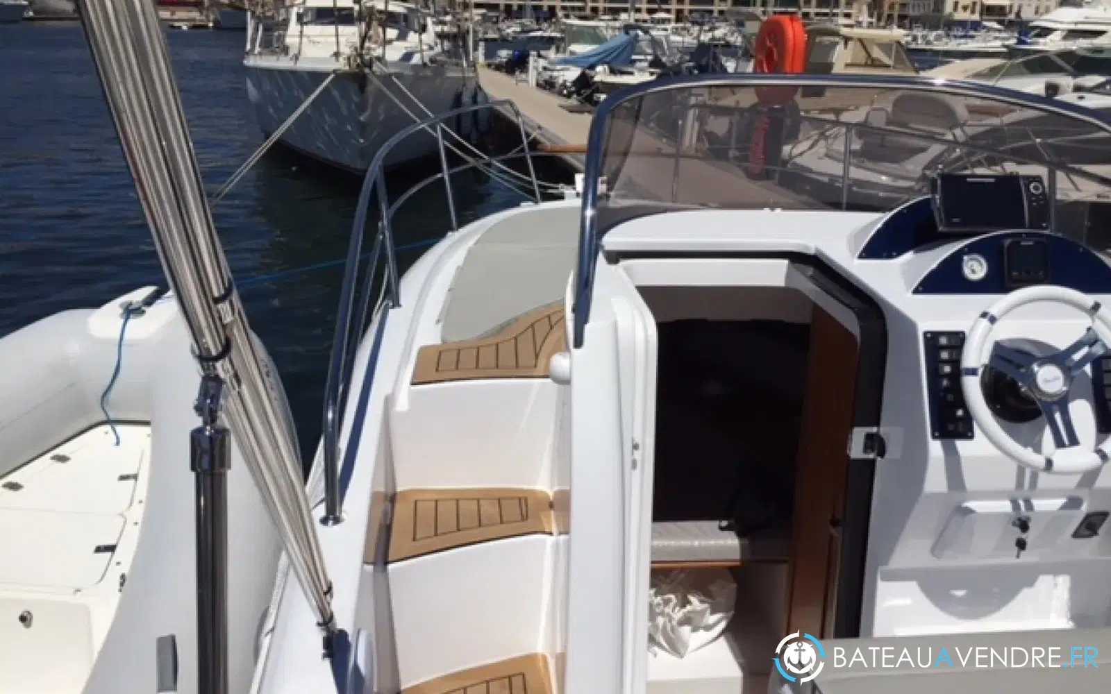 slider 8 Aquabat Sport Infinity 750 WA