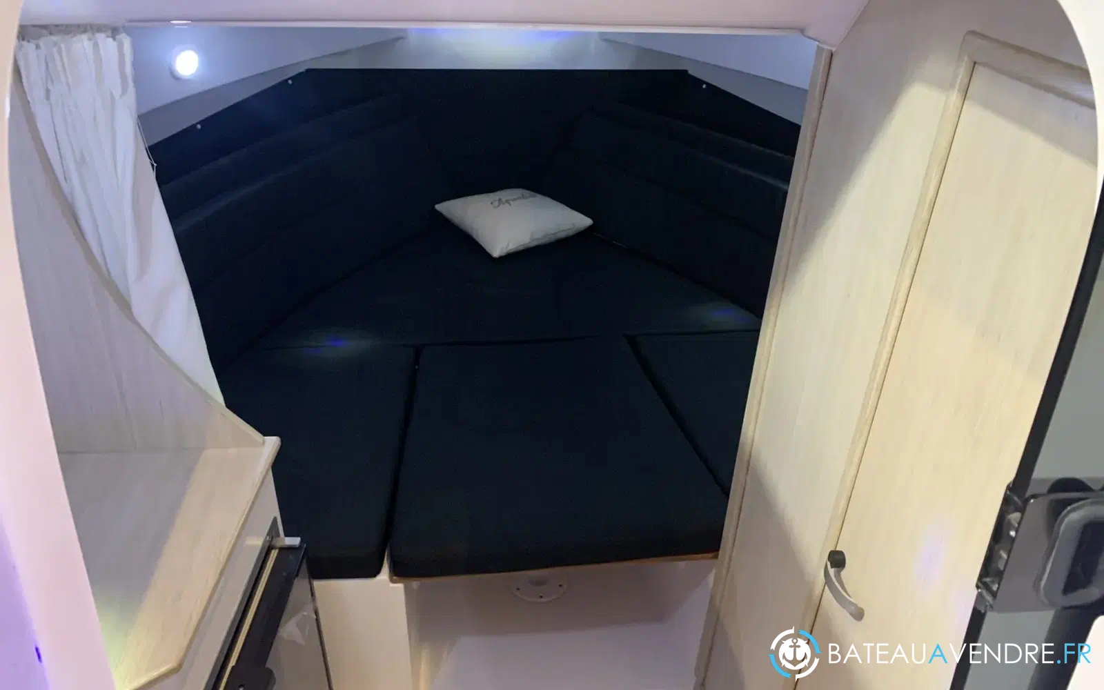 slider 4 Aquabat Sport Cruiser 24