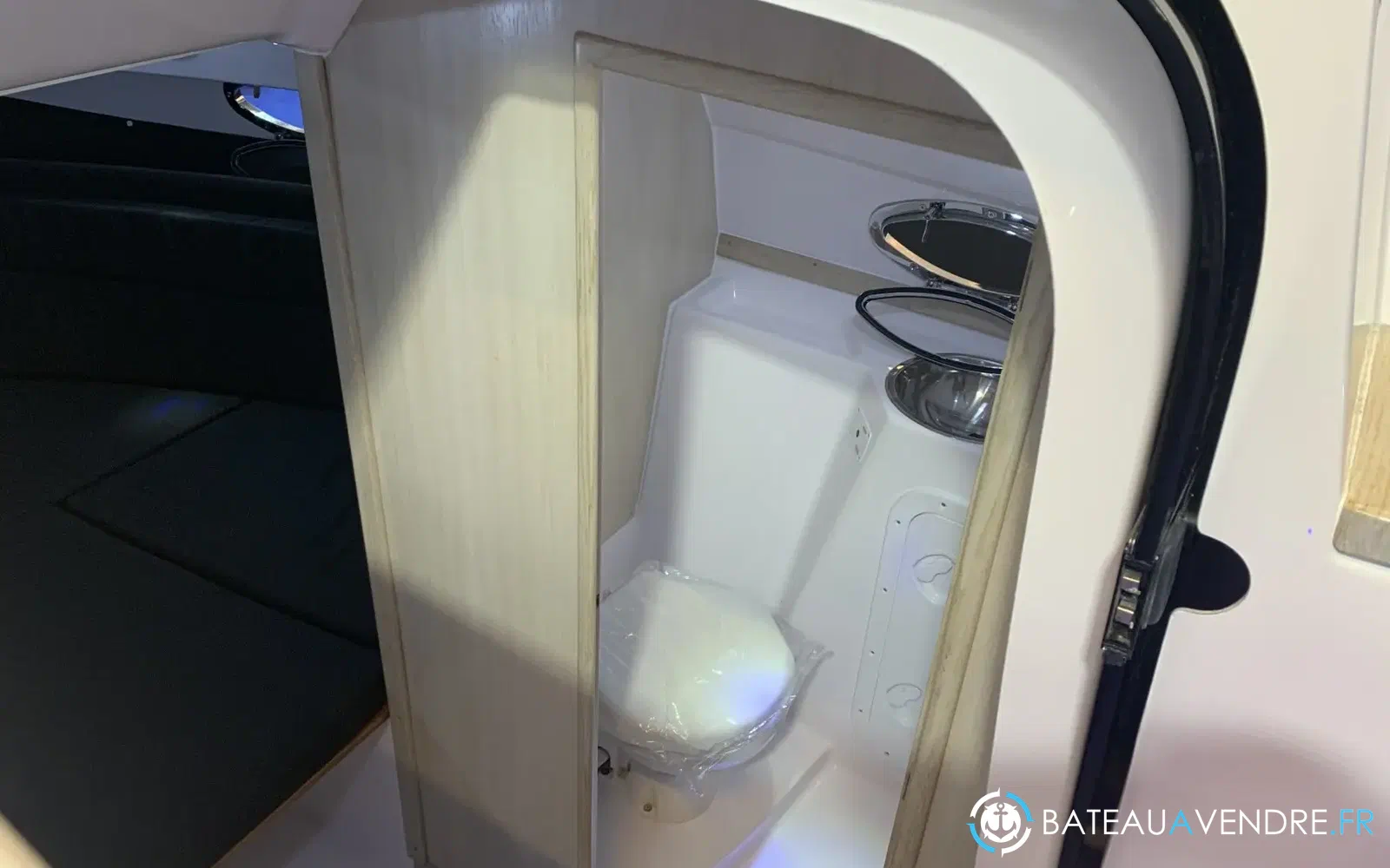 slider 5 Aquabat Sport Cruiser 24