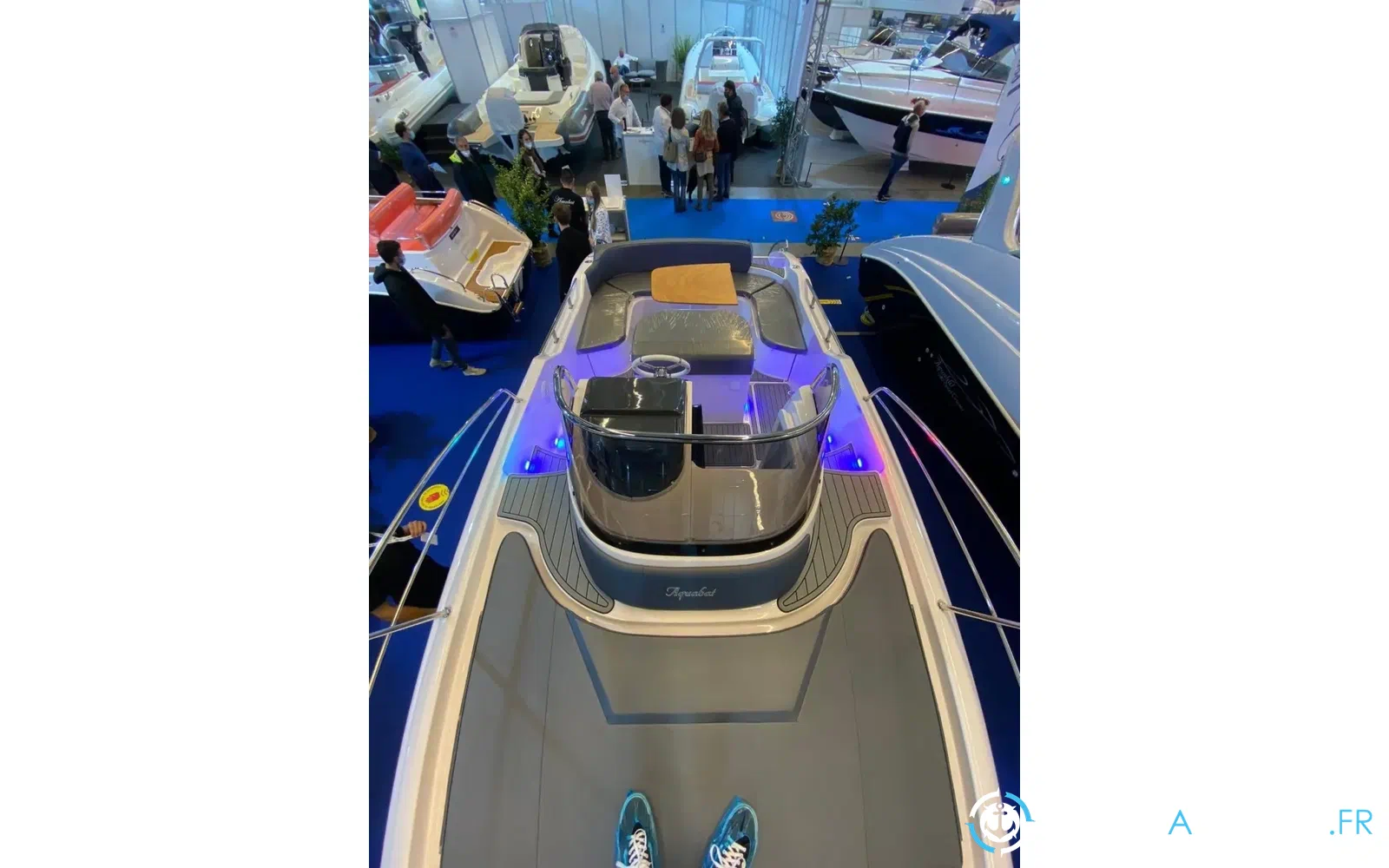 slider 9 Aquabat Sport Infinity 850 WA Luxe