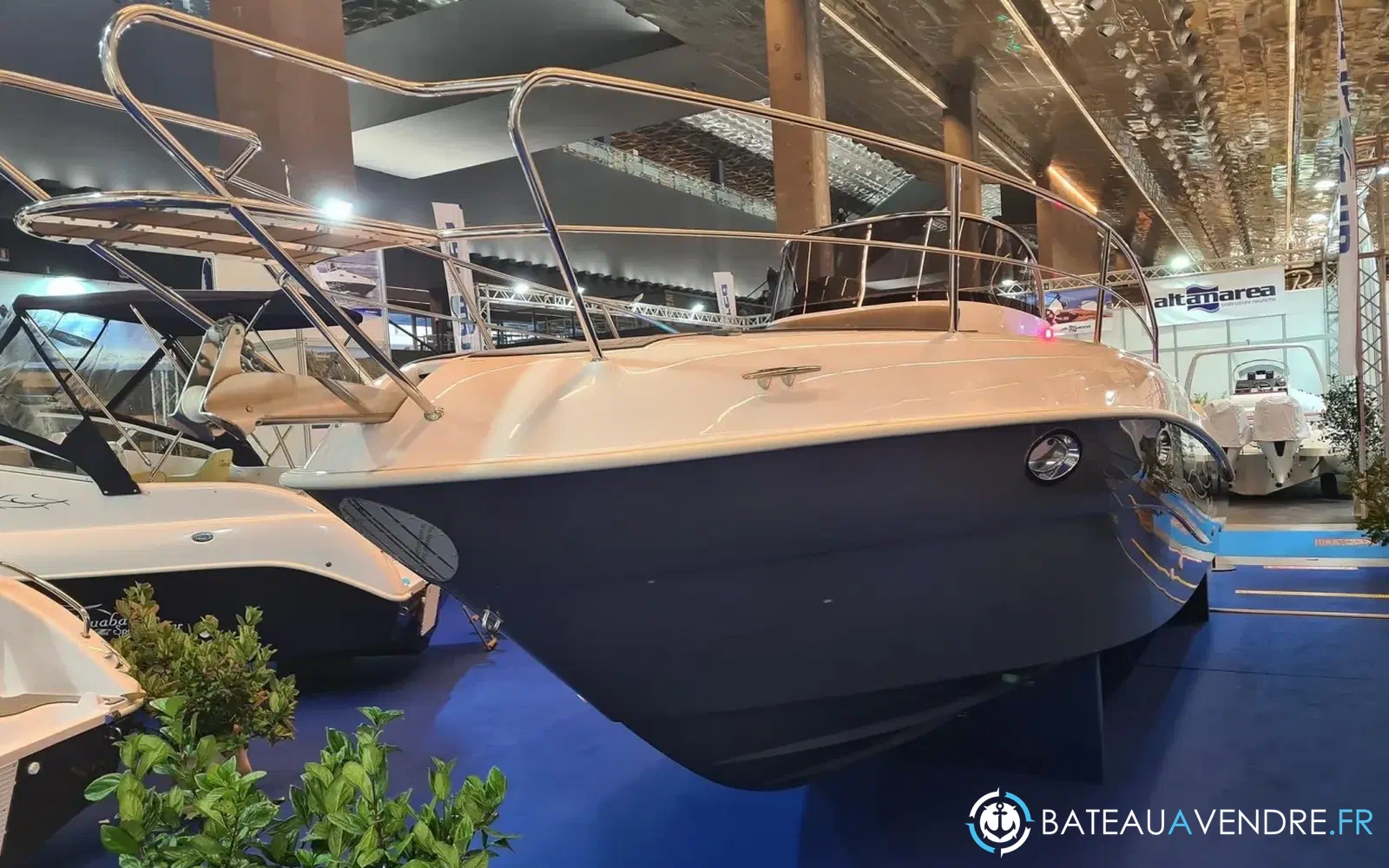 slider 1 Aquabat Sport Infinity 850 WA Luxe