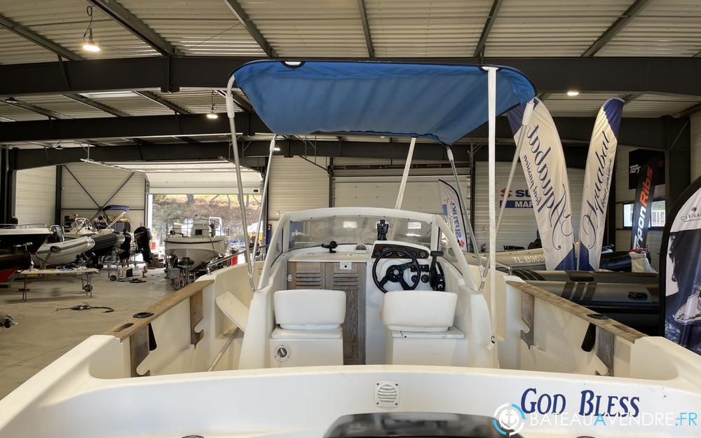 Beneteau Ombrine 630 exterieur photo 4