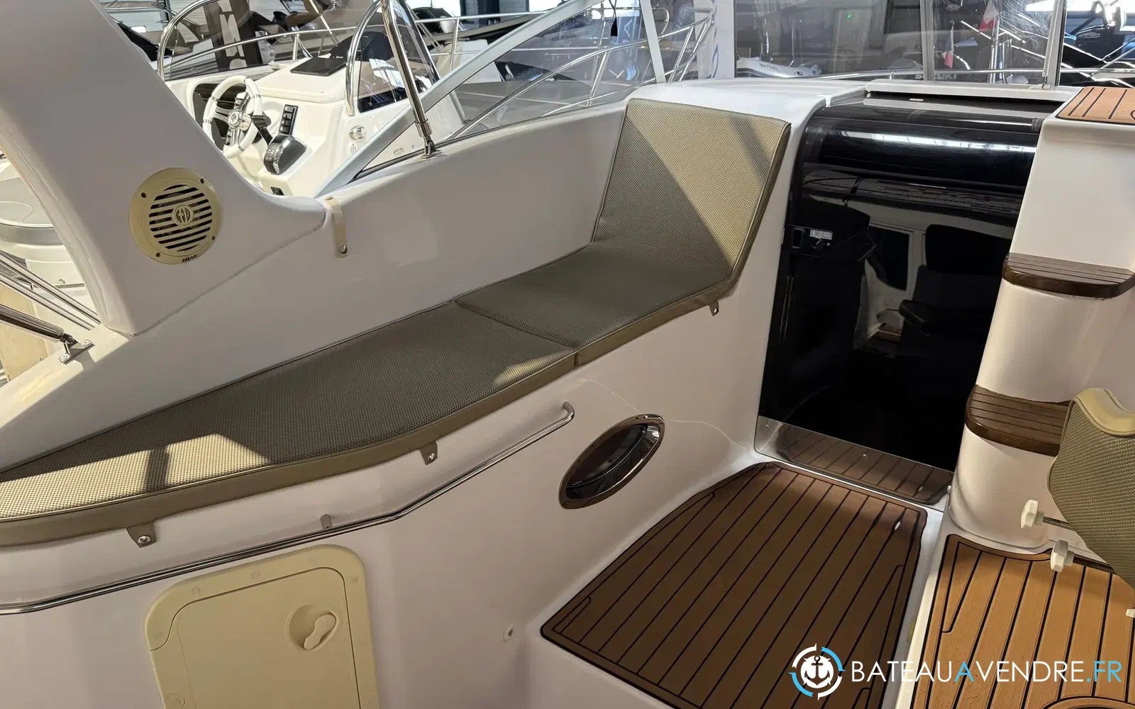 slider 5 Aquabat Sport Cruiser 24