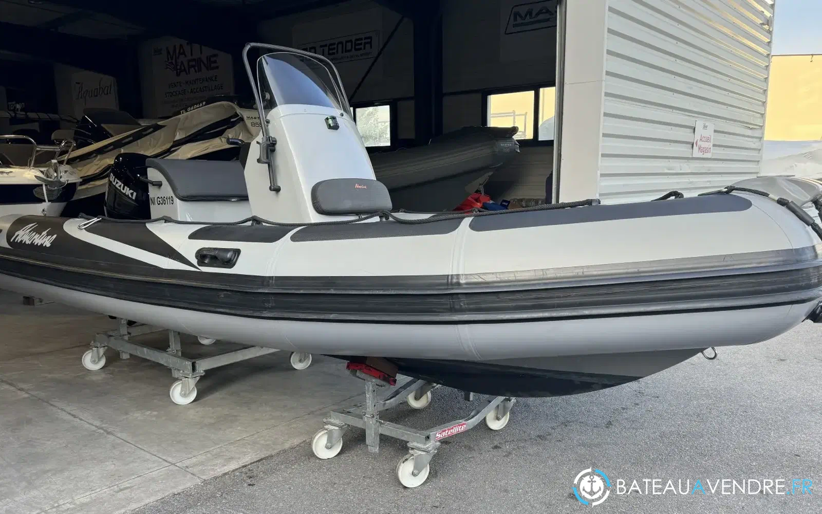 slider 1 Adventure VESTA 550