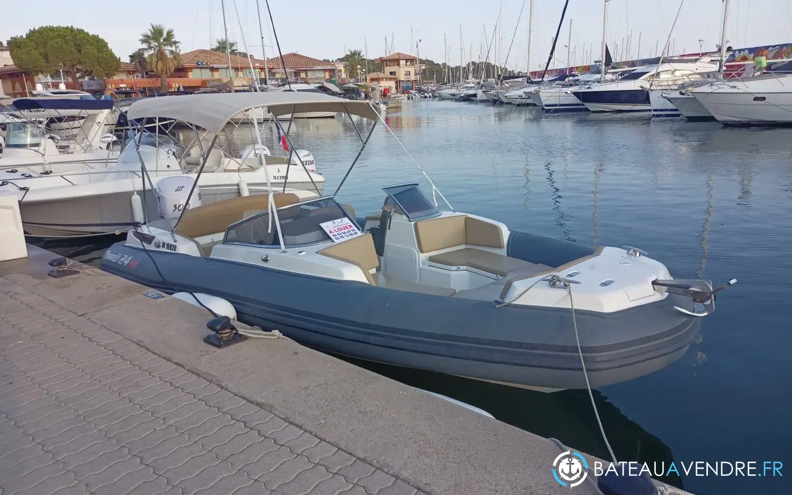 slider 0 Marlin Boat 24 Sr