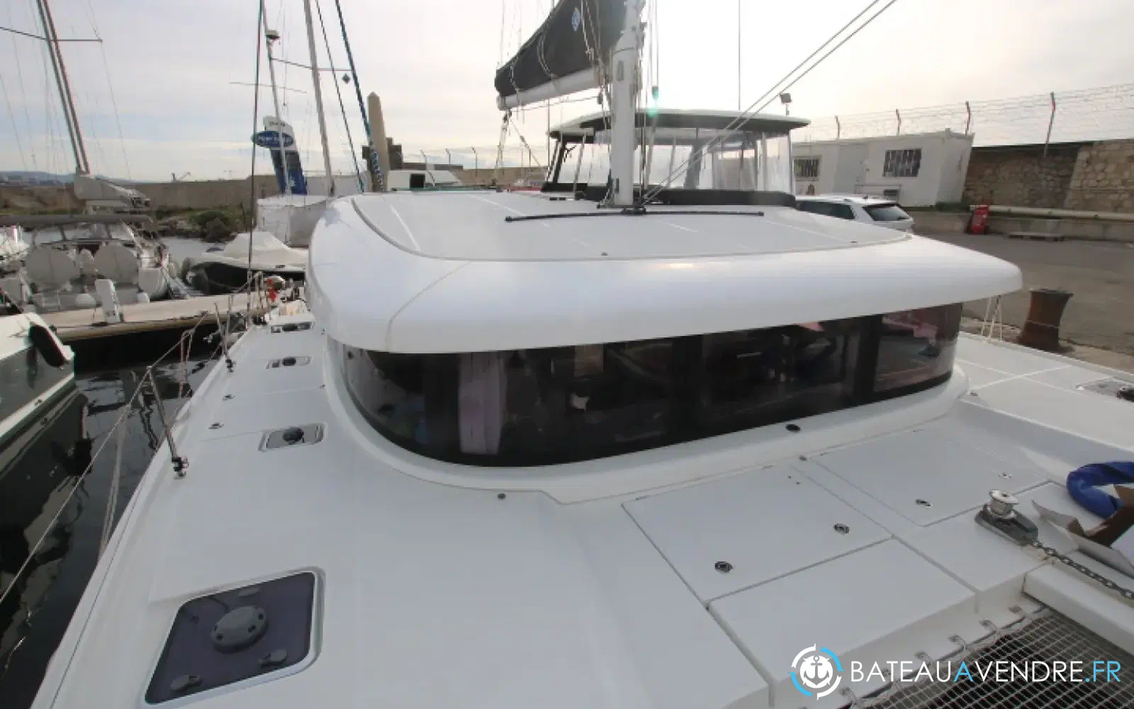 slider 10 Lagoon 42