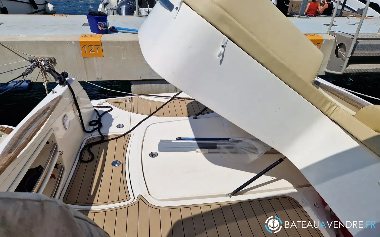 slider 15 Rio Yachts 32 BLU