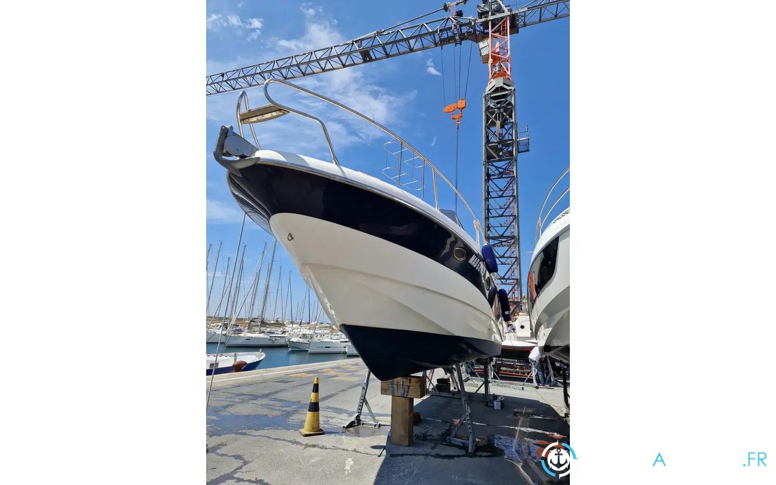 slider 17 Rio Yachts 32 BLU