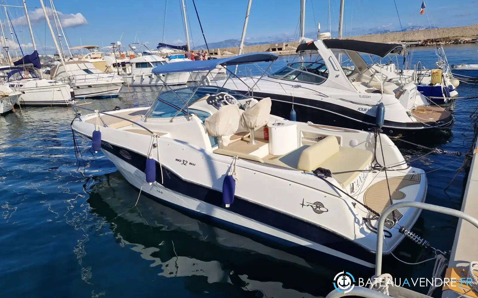 slider 18 Rio Yachts 32 BLU
