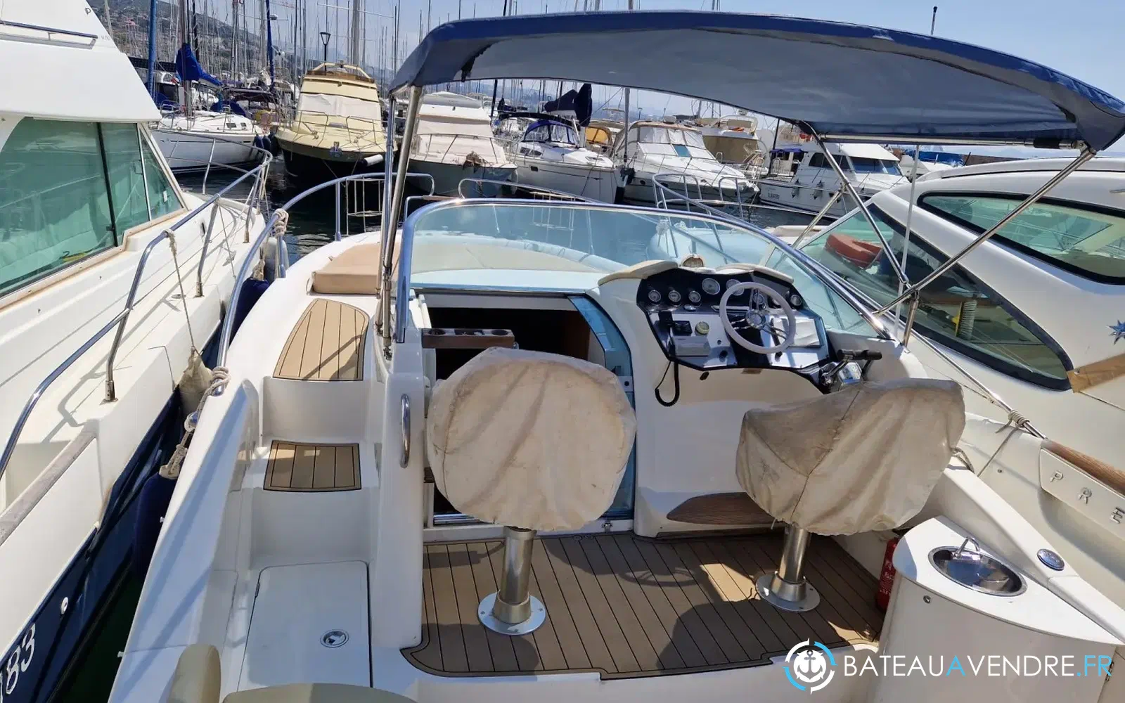 slider 3 Rio Yachts 32 BLU