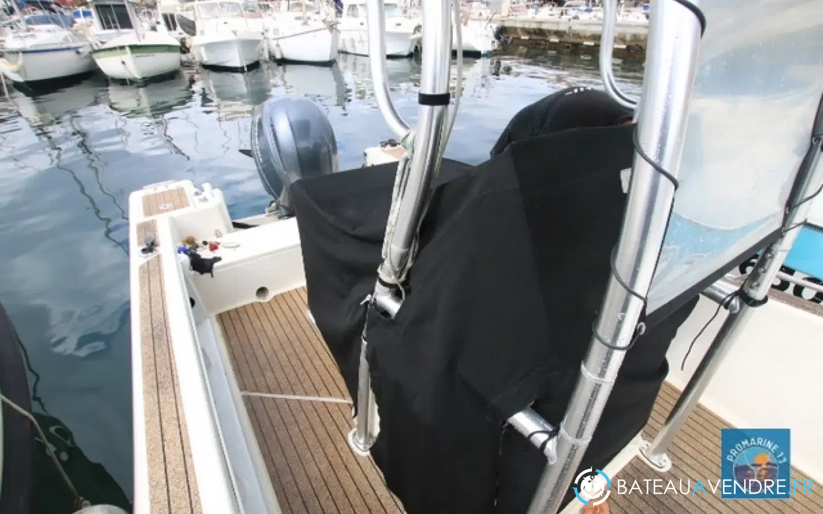 slider 22 Kelt White Shark 215