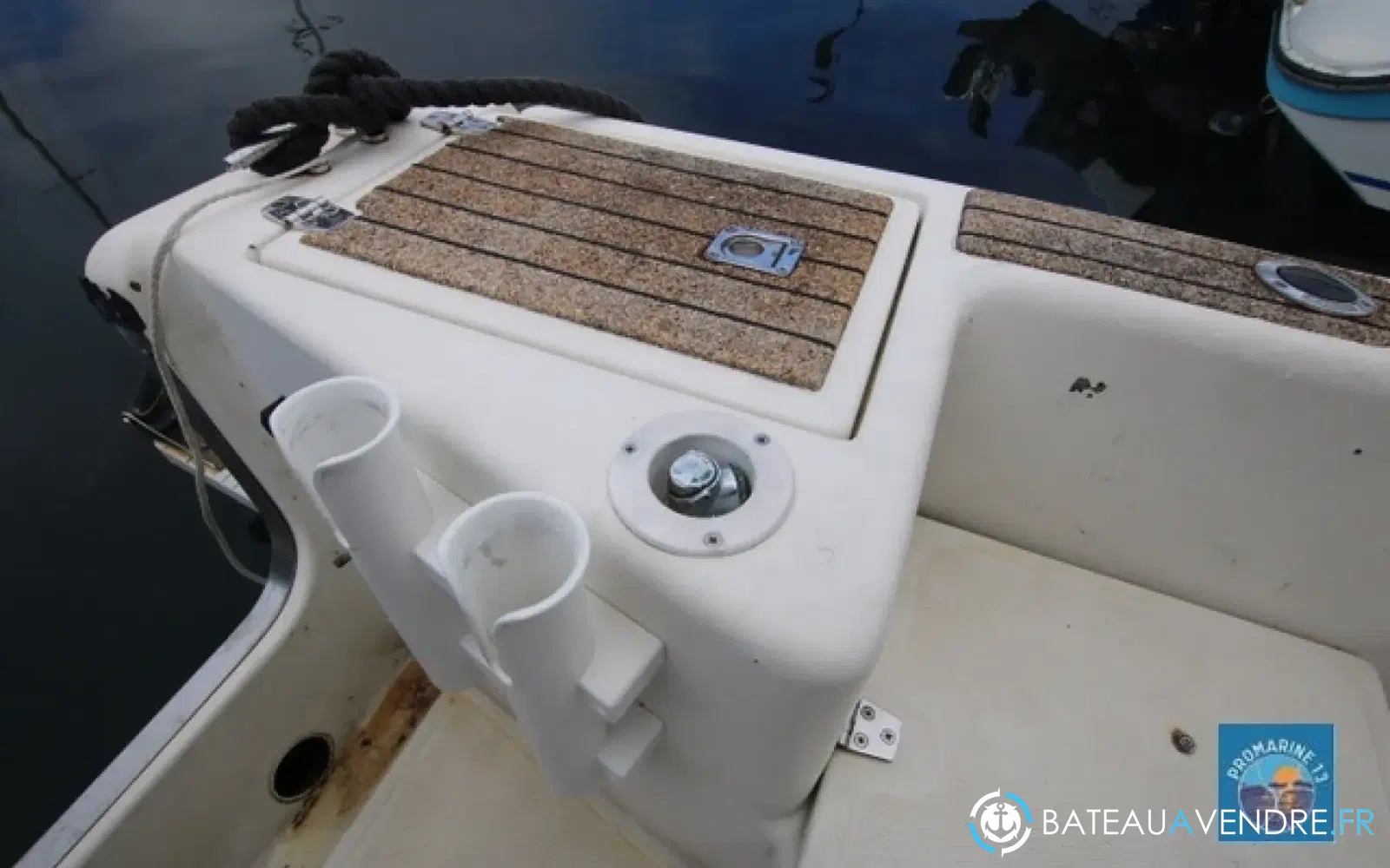 slider 24 Kelt White Shark 215