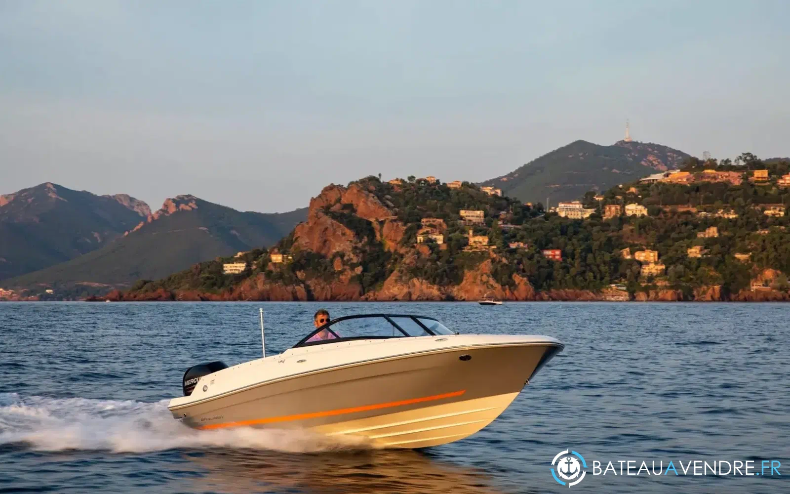 slider 2 Bayliner VR4 OB