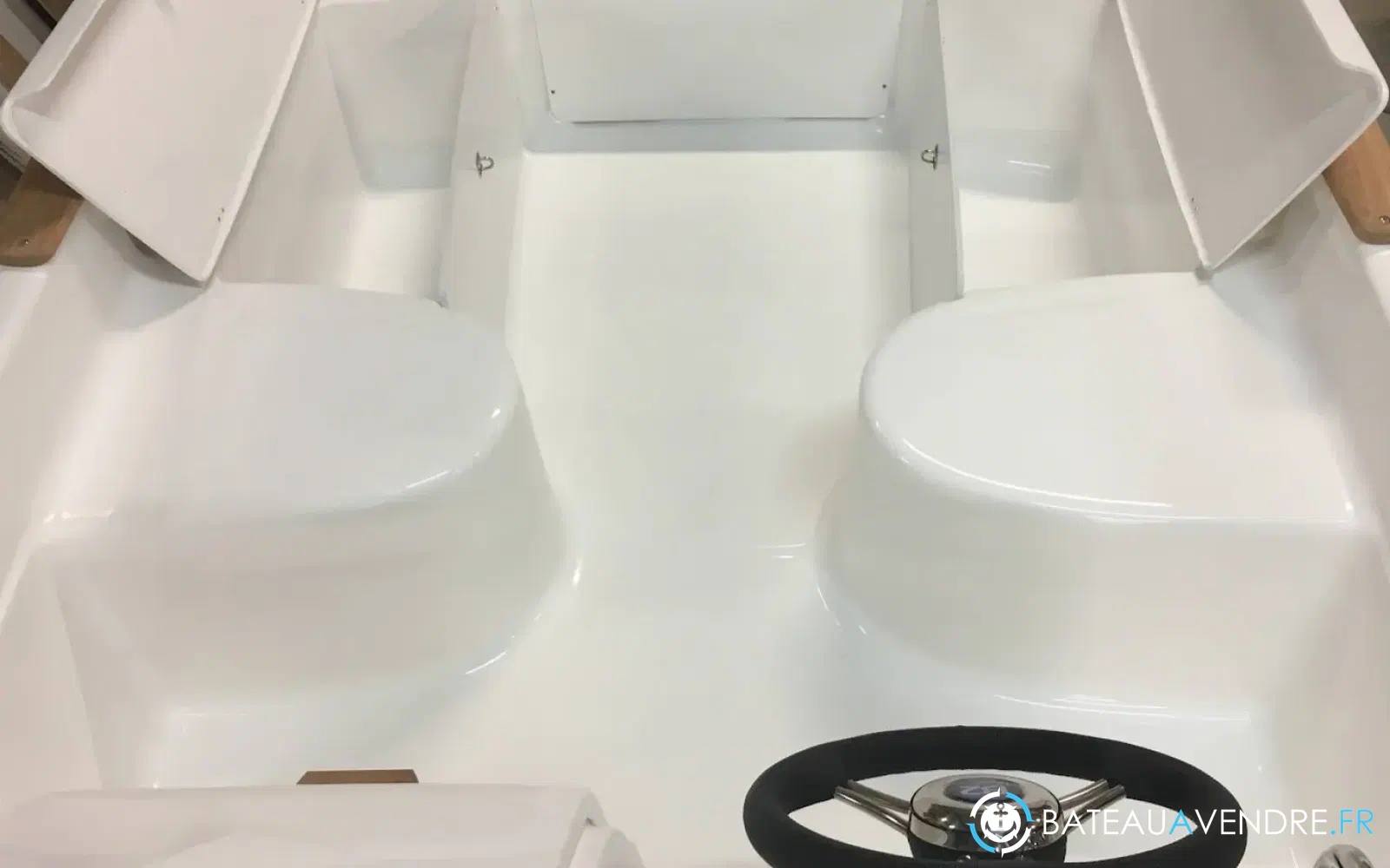 slider 5 B2 Marine 472