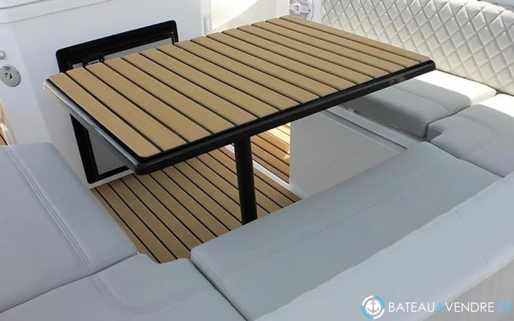 Tiger Marine Top Line 850  interieur photo 2