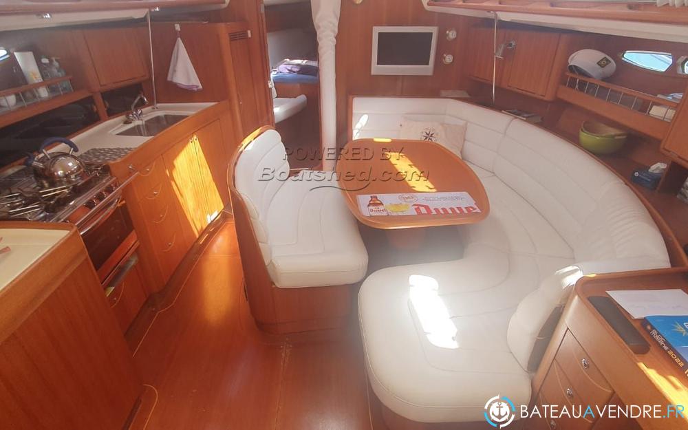 X-Yachts X-43 interieur photo de présentation