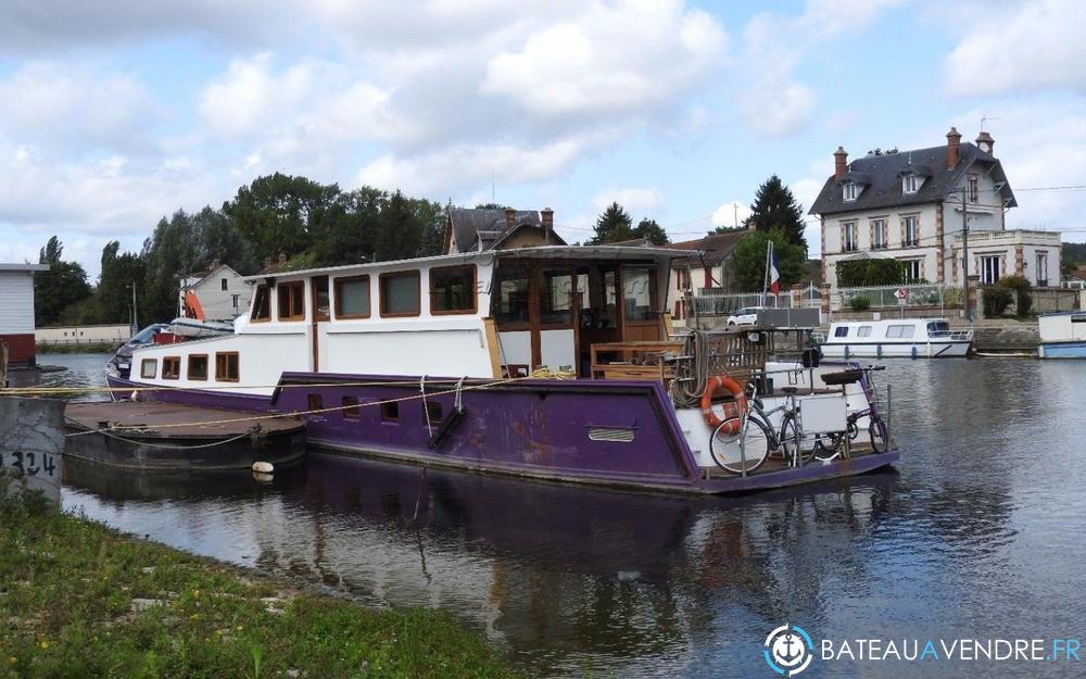 Habitat Flottant Barge exterieur photo de présentation