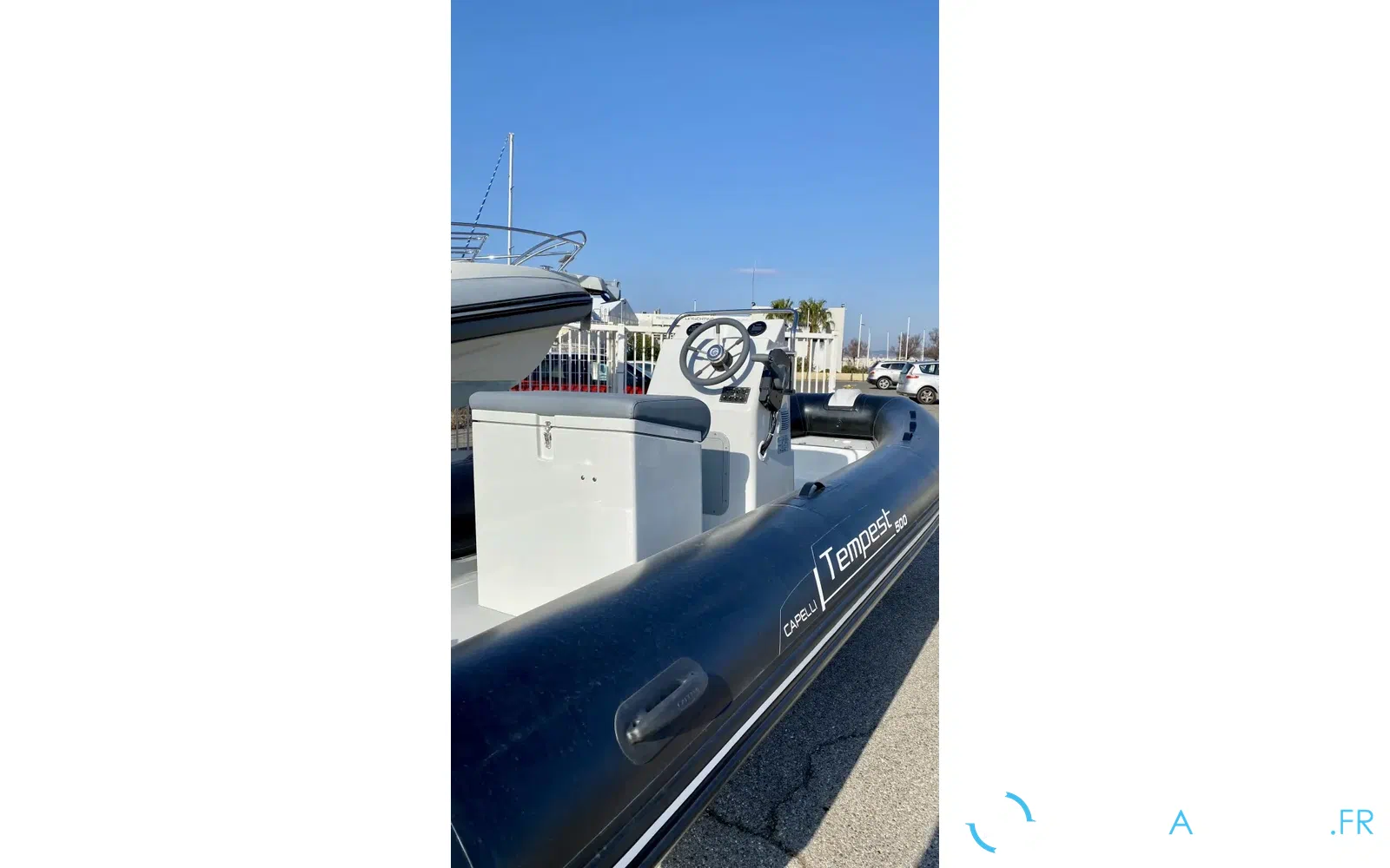 slider 1 Capelli Tempest 500 Easy