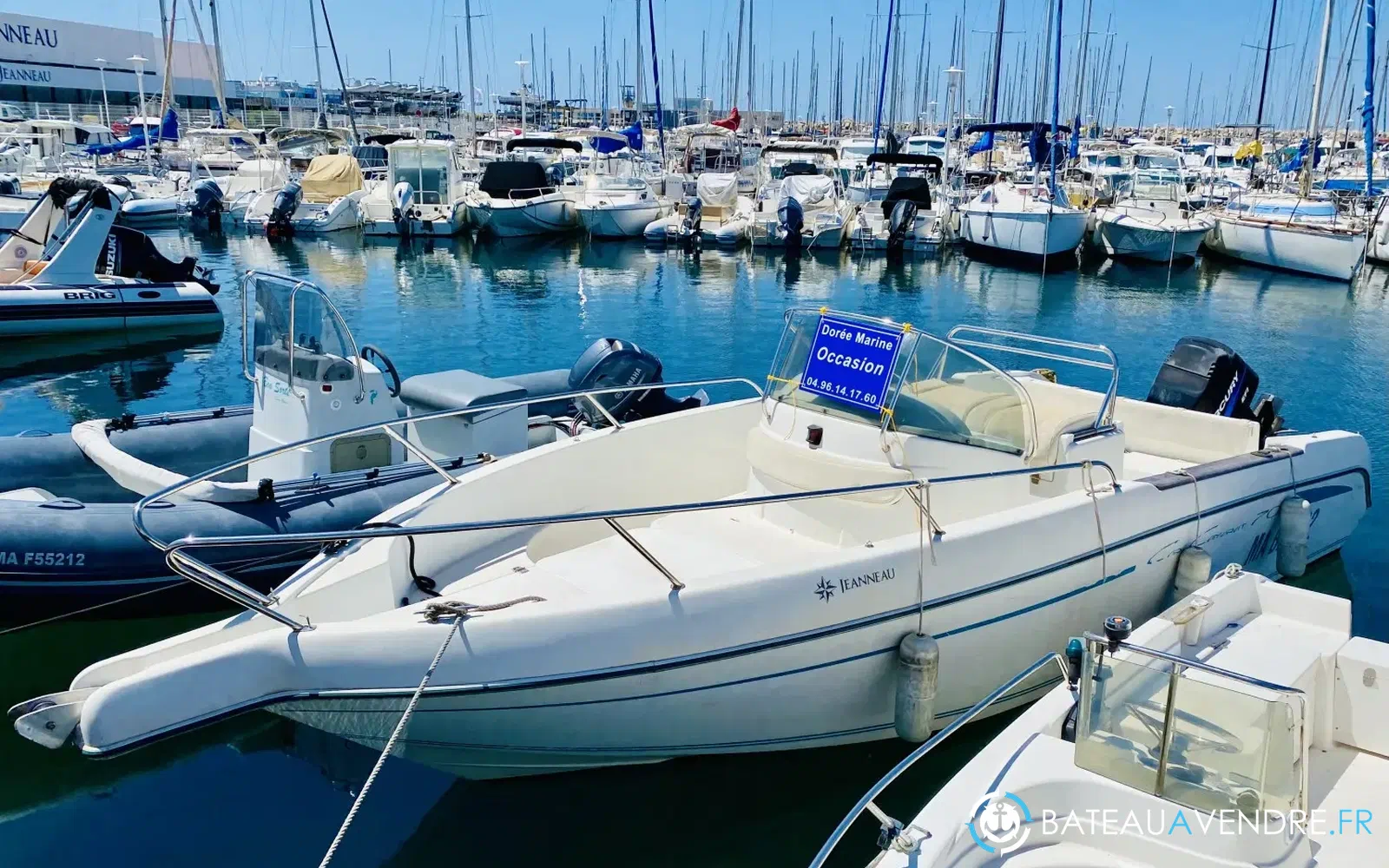 slider 0 Jeanneau Cap Camarat 705