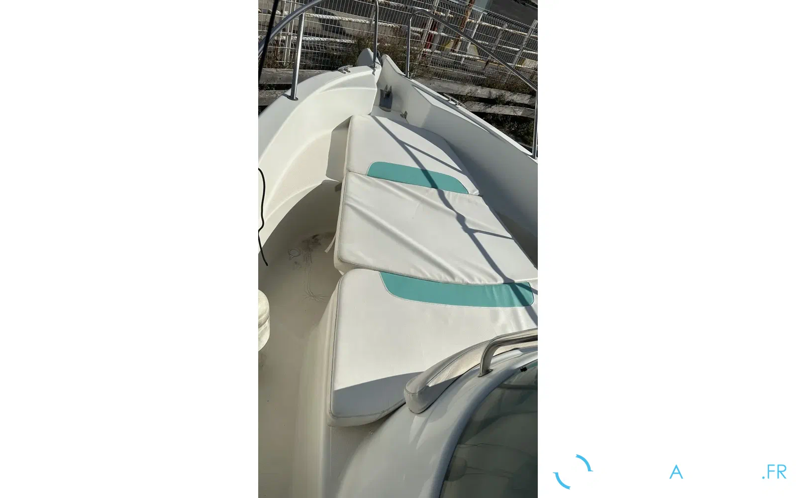slider 5 Jeanneau Cap Camarat 705