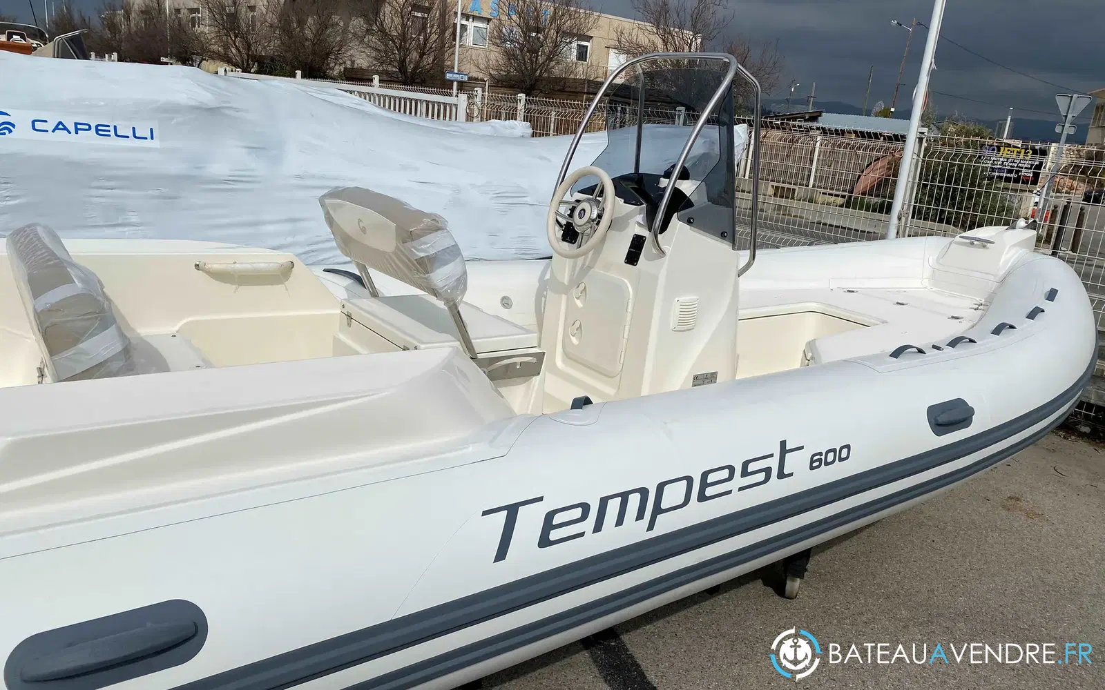 slider 3 Capelli Tempest 600