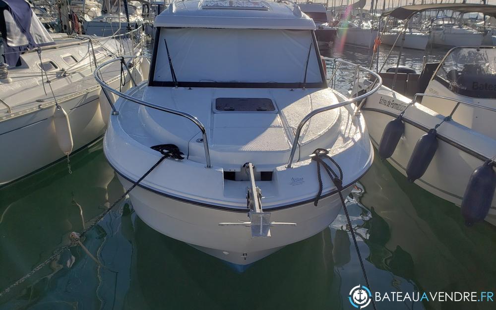 Beneteau Antares 7 OB exterieur photo de présentation