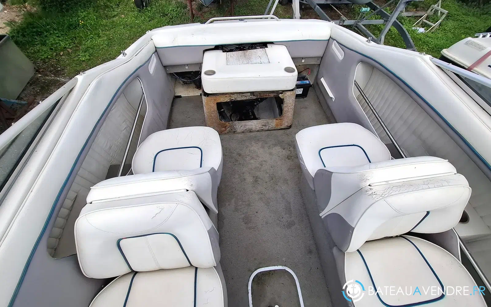 slider 7 Bayliner Capri 2052