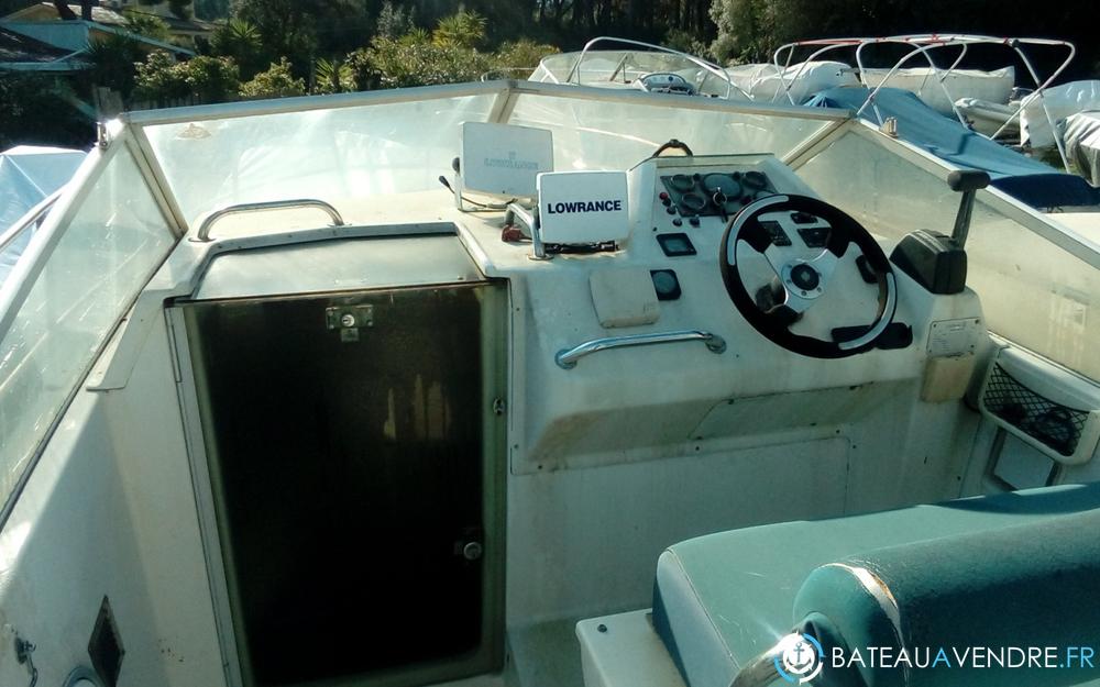 Beneteau Flyer Serie 6 electronique / cockpit photo 4