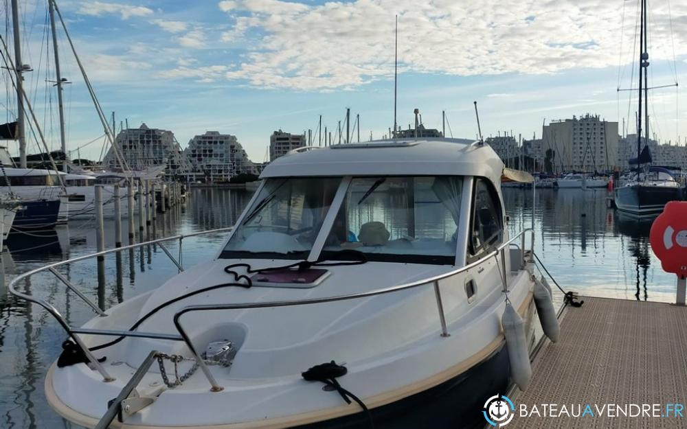 Beneteau Antares 8 exterieur photo 2