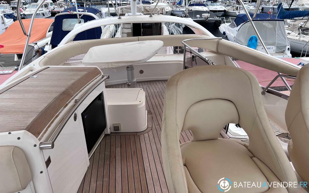 Fairline Phantom 48 exterieur photo 2