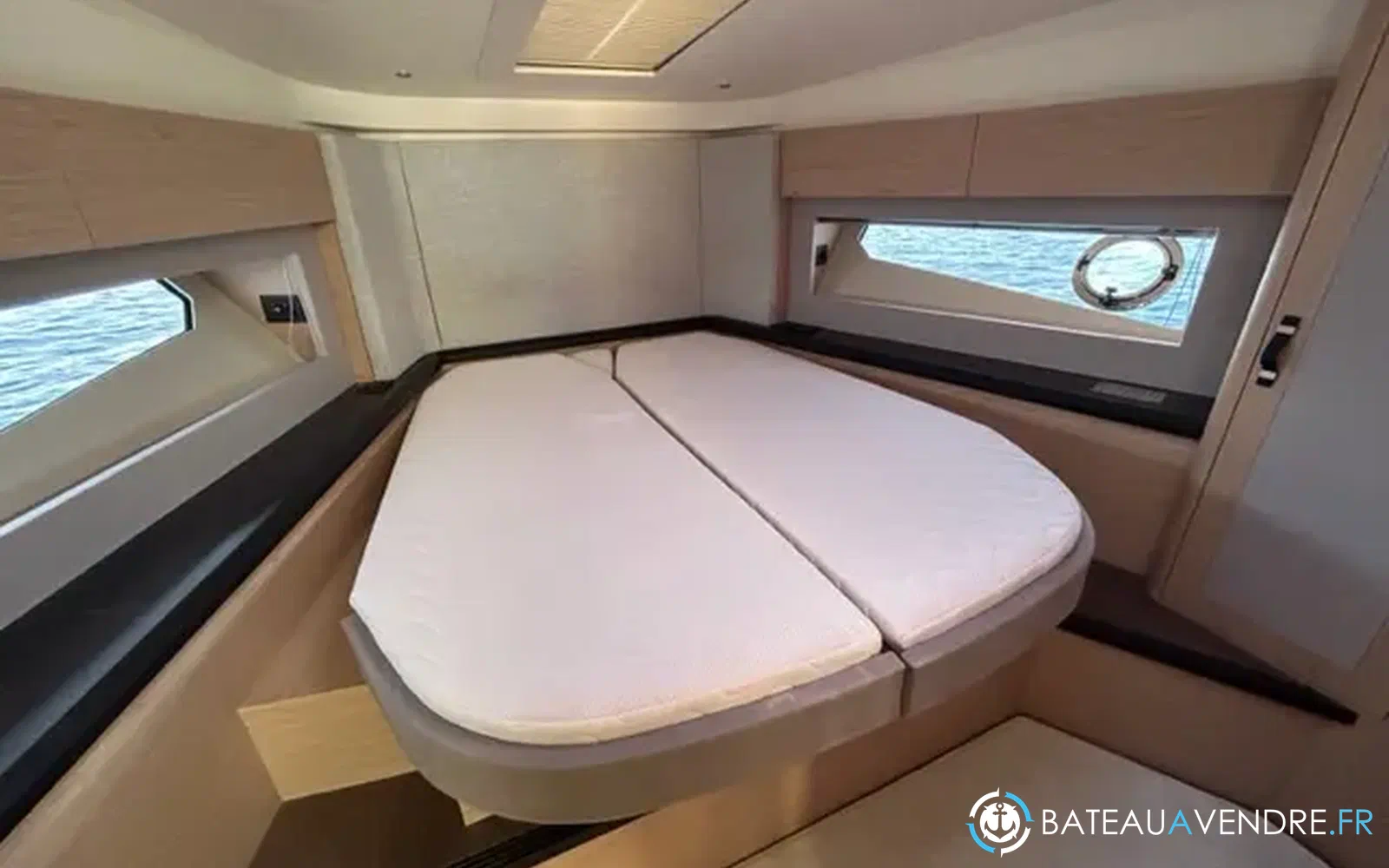slider 13 Beneteau Monte Carlo 52