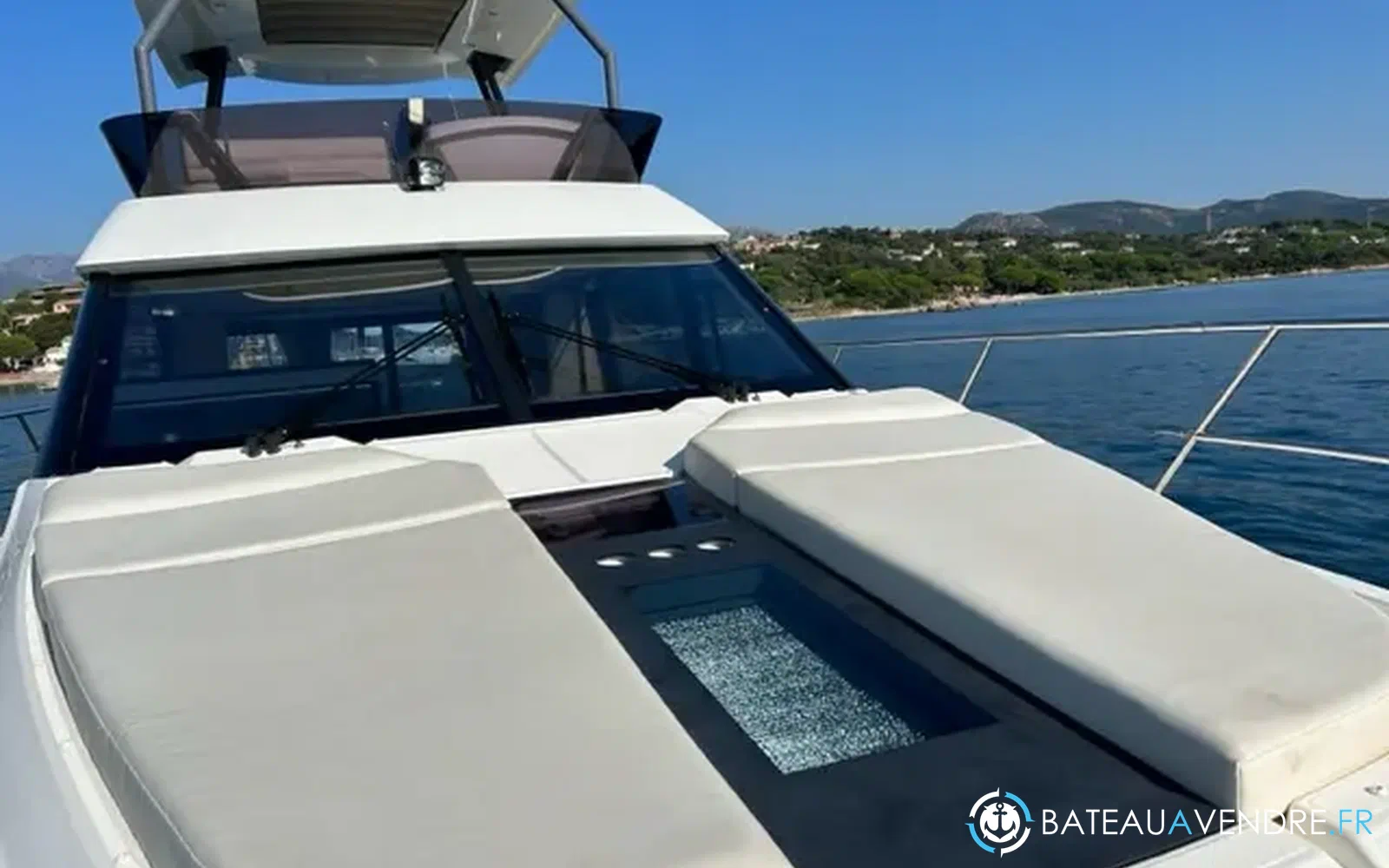 slider 6 Beneteau Monte Carlo 52