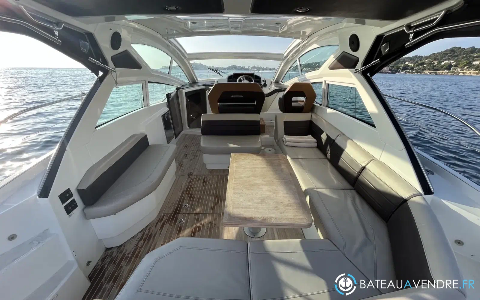 slider 2 Beneteau Gran Turismo 40
