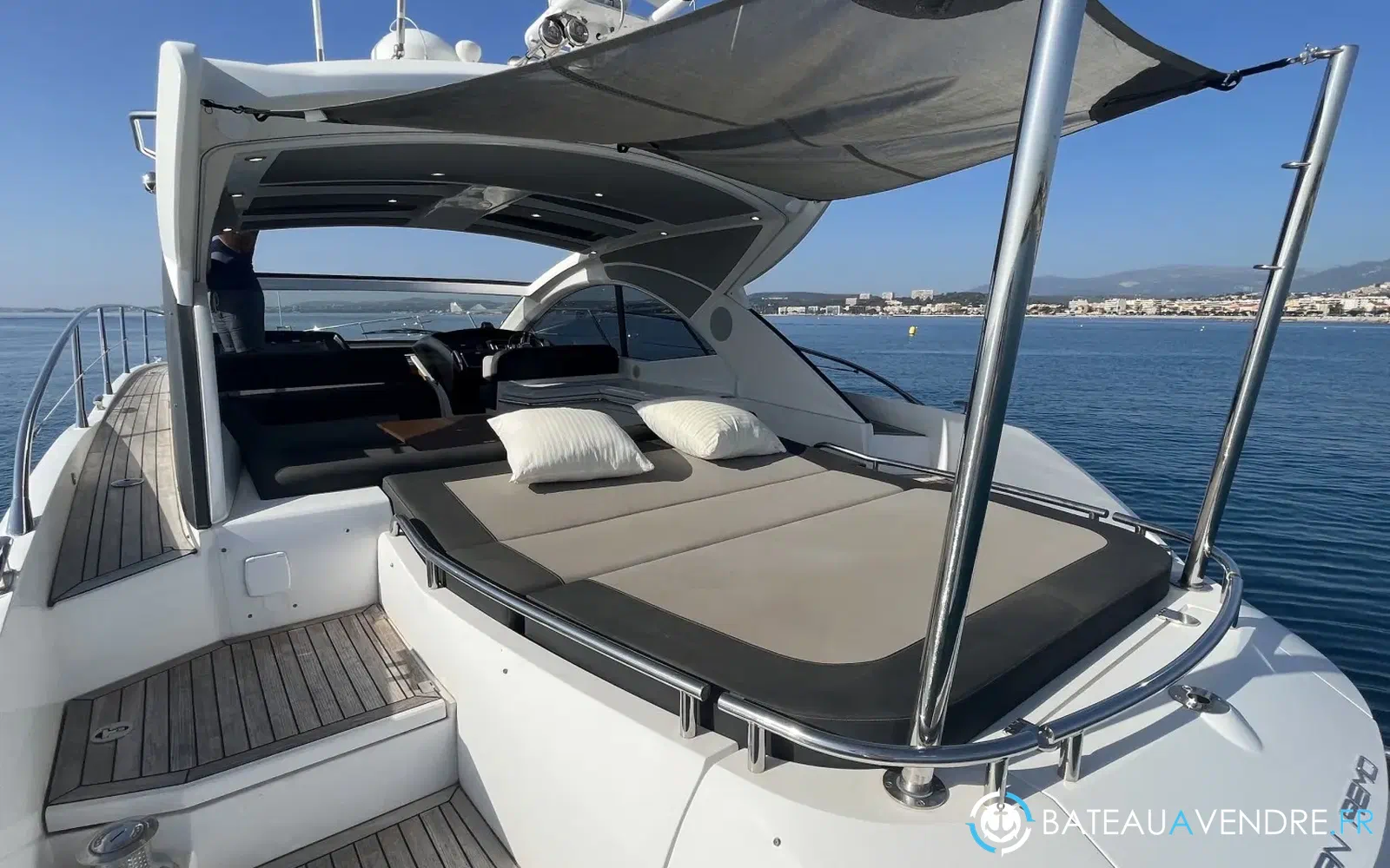 slider 1 Sunseeker San Remo 485