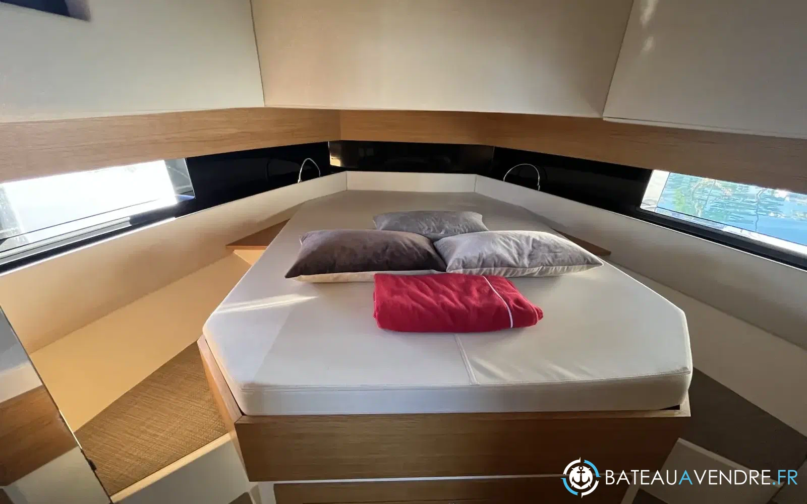 slider 9 De Antonio Yachts D42