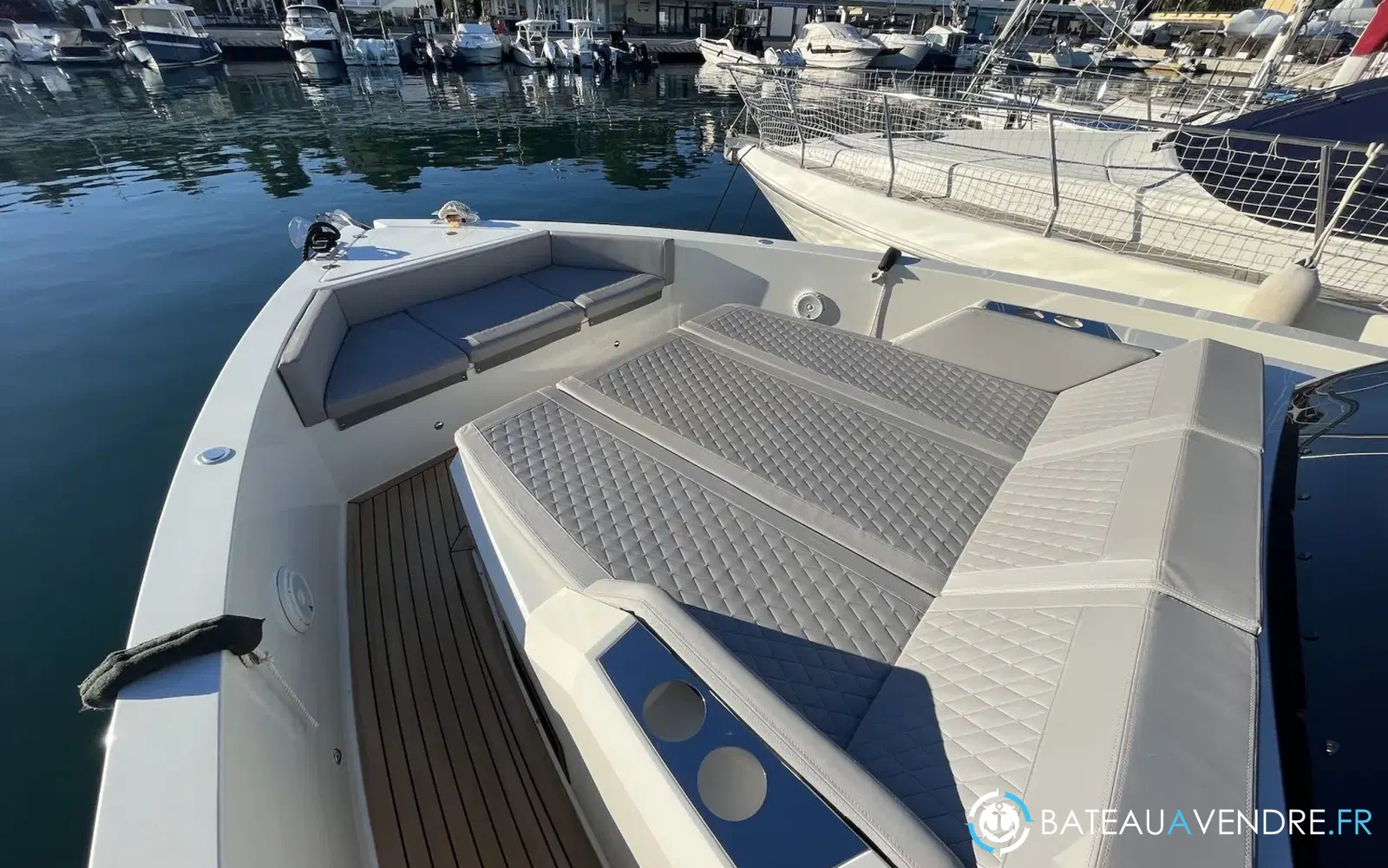 slider 7 De Antonio Yachts D42