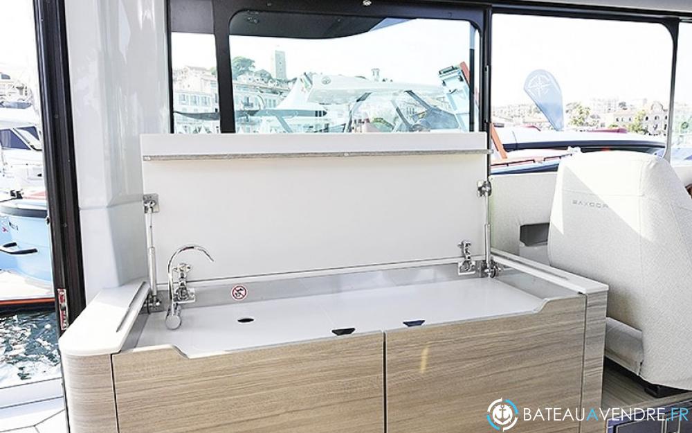 Saxdor 320 GTC cuisine / salle de bain photo 4