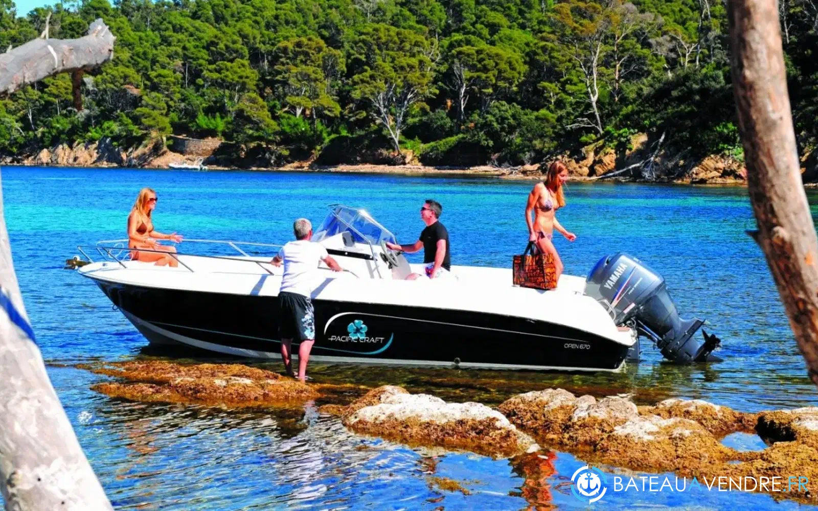 slider 1 Pacific Craft 670 Open