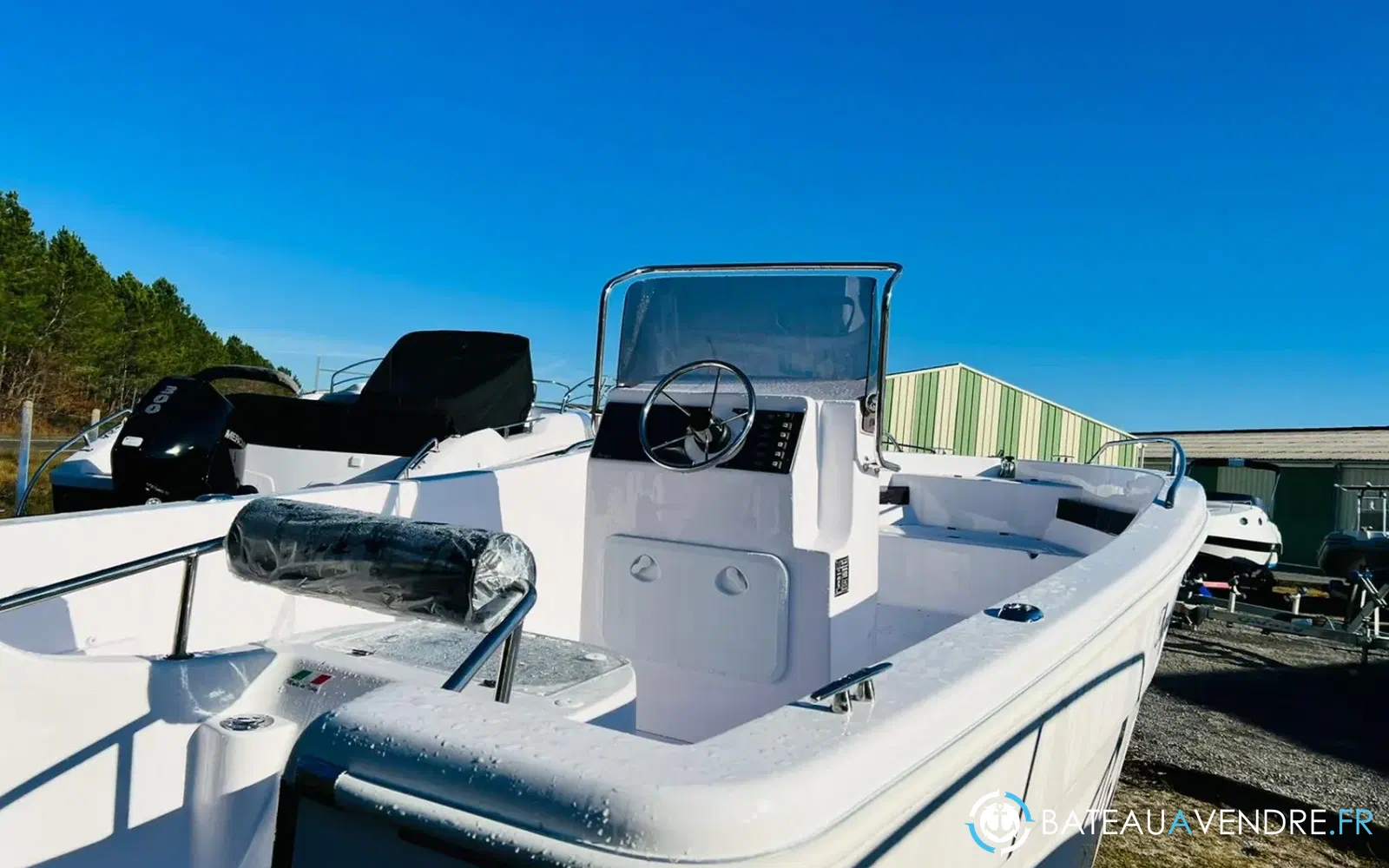 slider 1 Aquabat Aquafish 550
