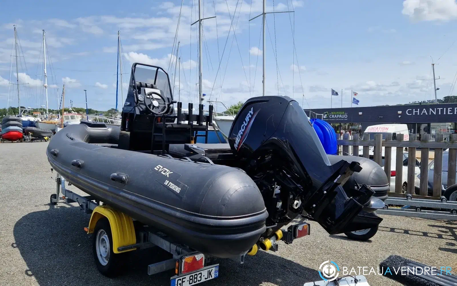 slider 0 Evok Marine Evok 18 Fishing