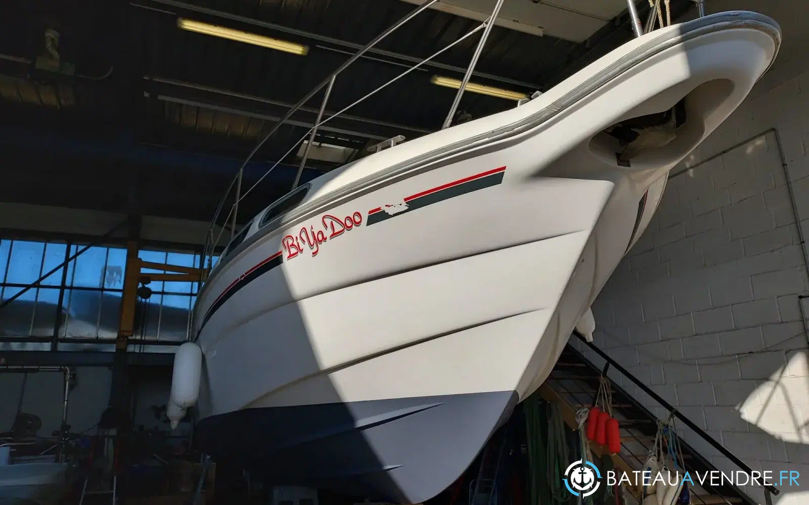 slider 2 Sealine Ambassador 290