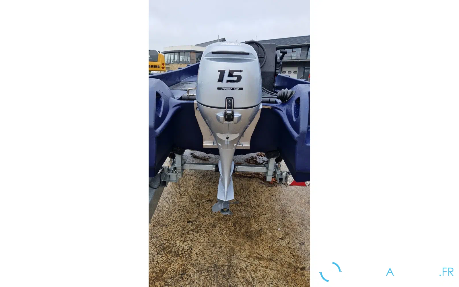 slider 4 Whaly 435