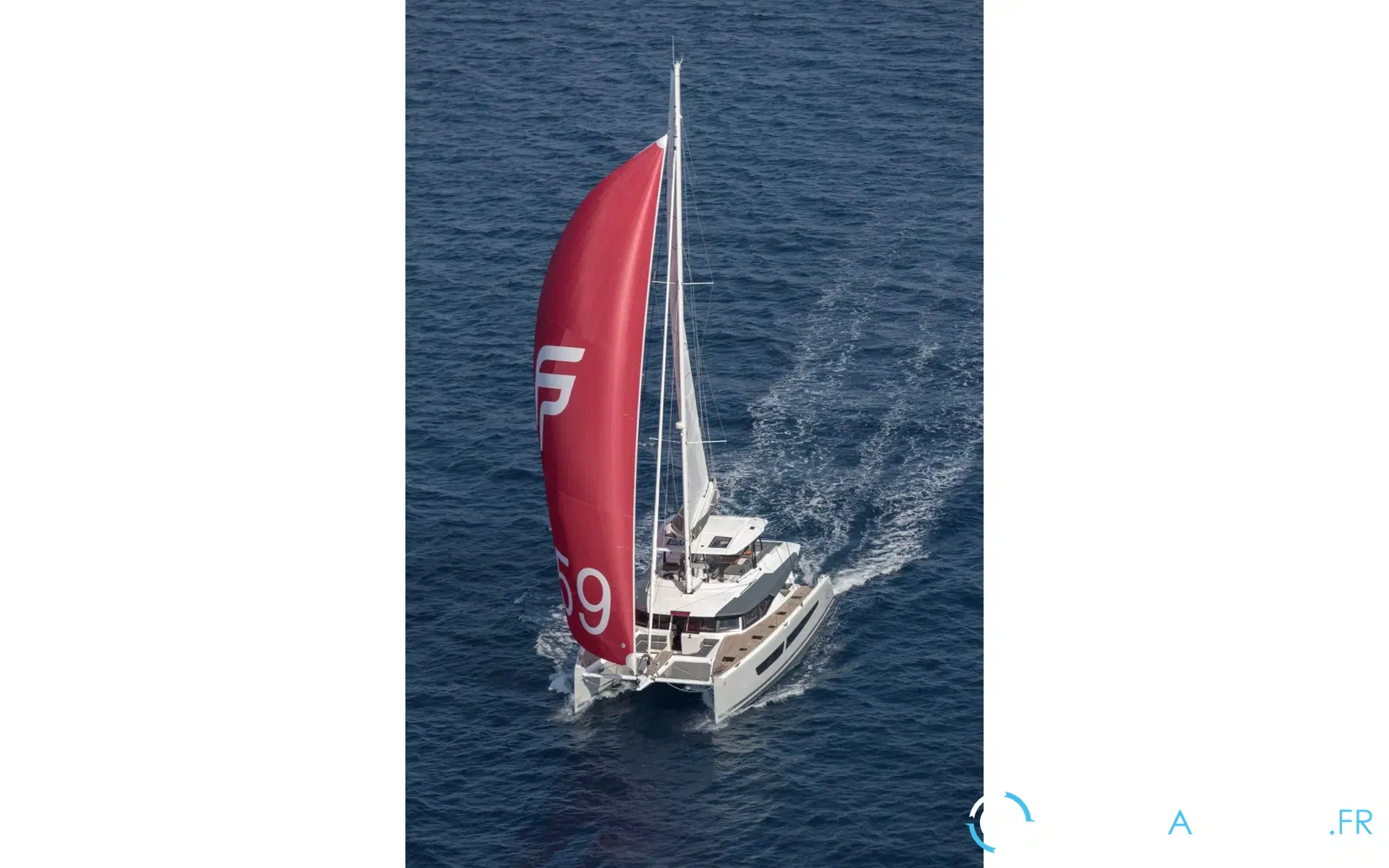 slider 0 Fountaine Pajot Samana 59