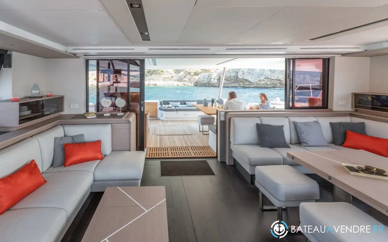 slider 83 Fountaine Pajot Samana 59