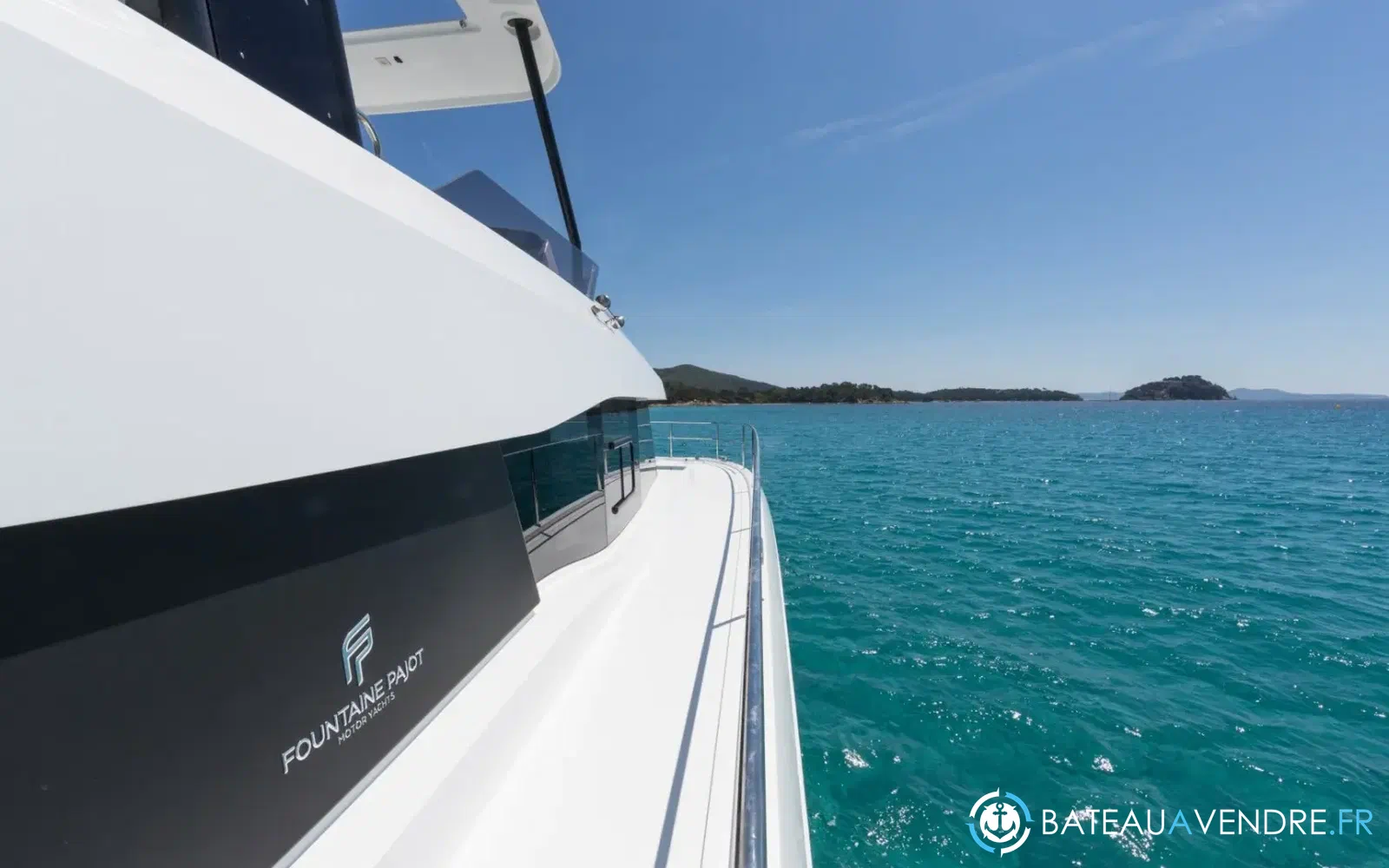 slider 20 Fountaine Pajot My 6
