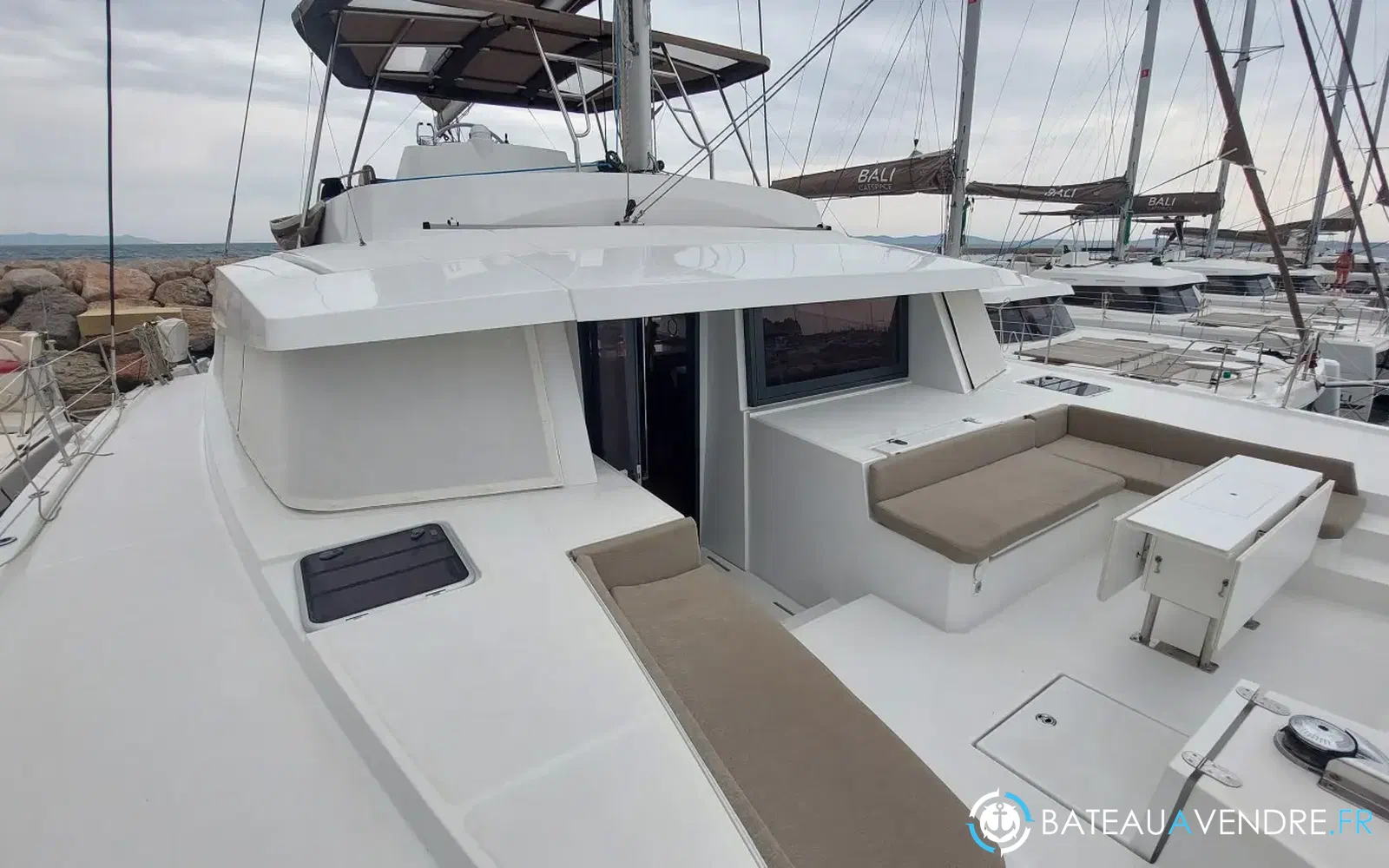 slider 0 Bali Catamarans Bali 5.4