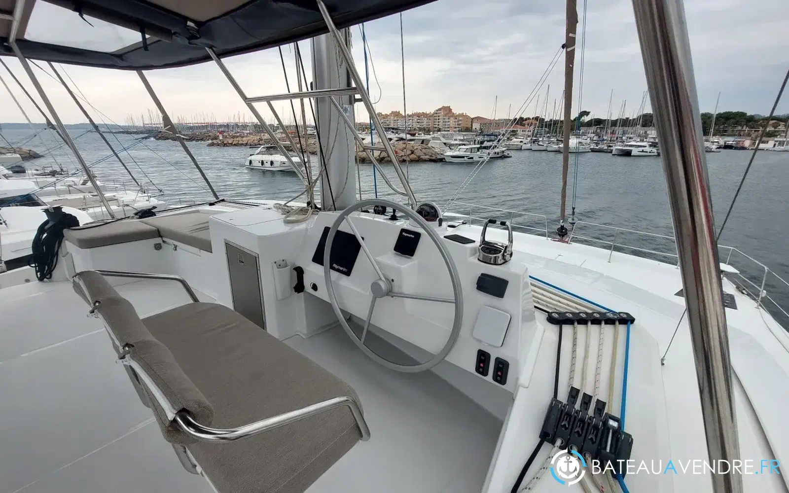 slider 10 Bali Catamarans Bali 5.4