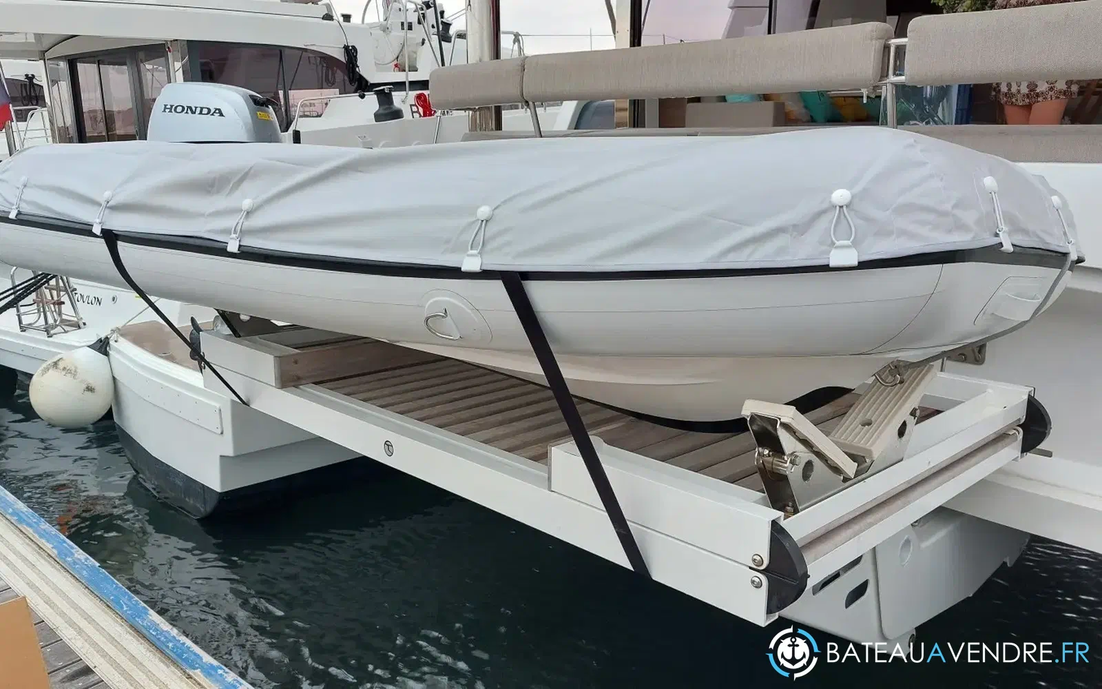 slider 12 Bali Catamarans Bali 5.4